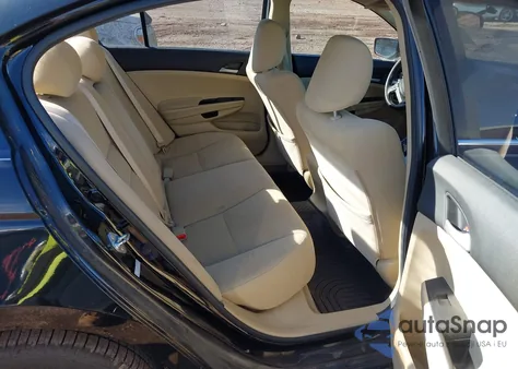 2011 Honda Accord 2.4 Lx из США, поврежденный, VIN 1HGCP2F36BA155074